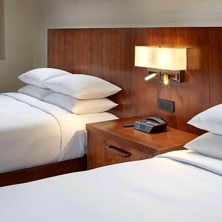 Hotel Hilton Pasadena Extérieur photo