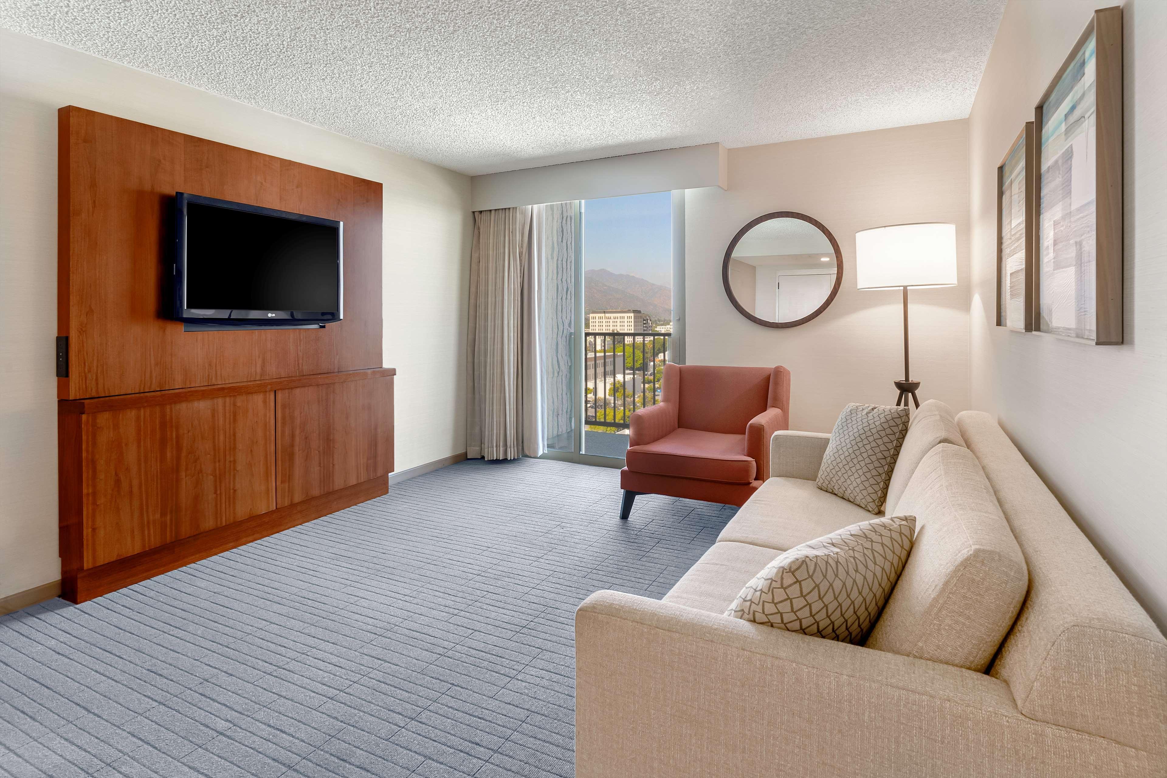 Hotel Hilton Pasadena Extérieur photo