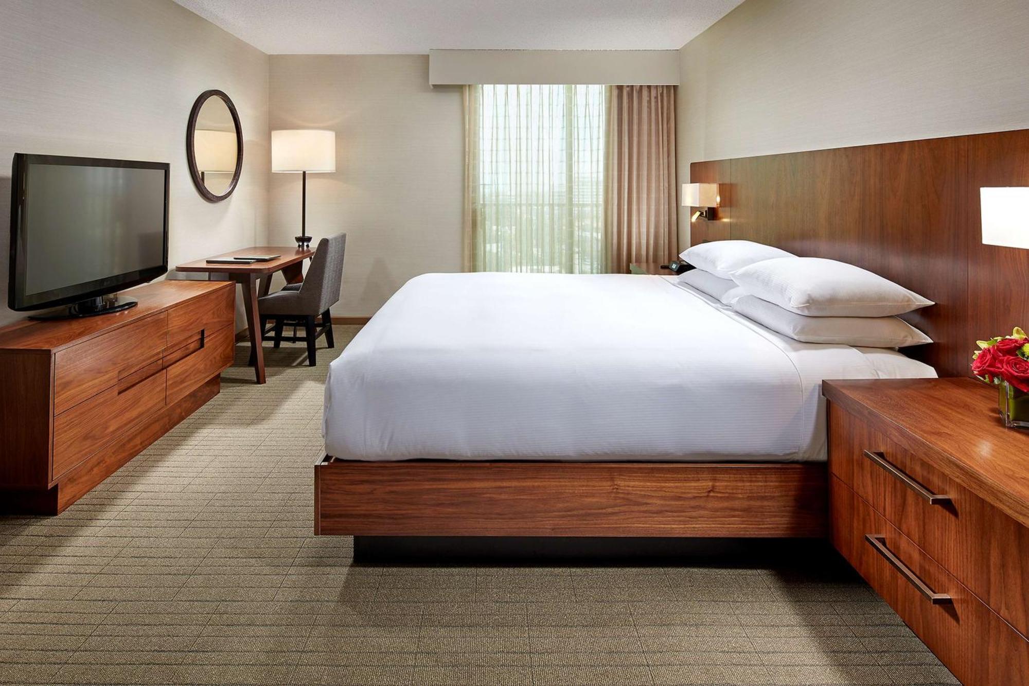 Hotel Hilton Pasadena Extérieur photo