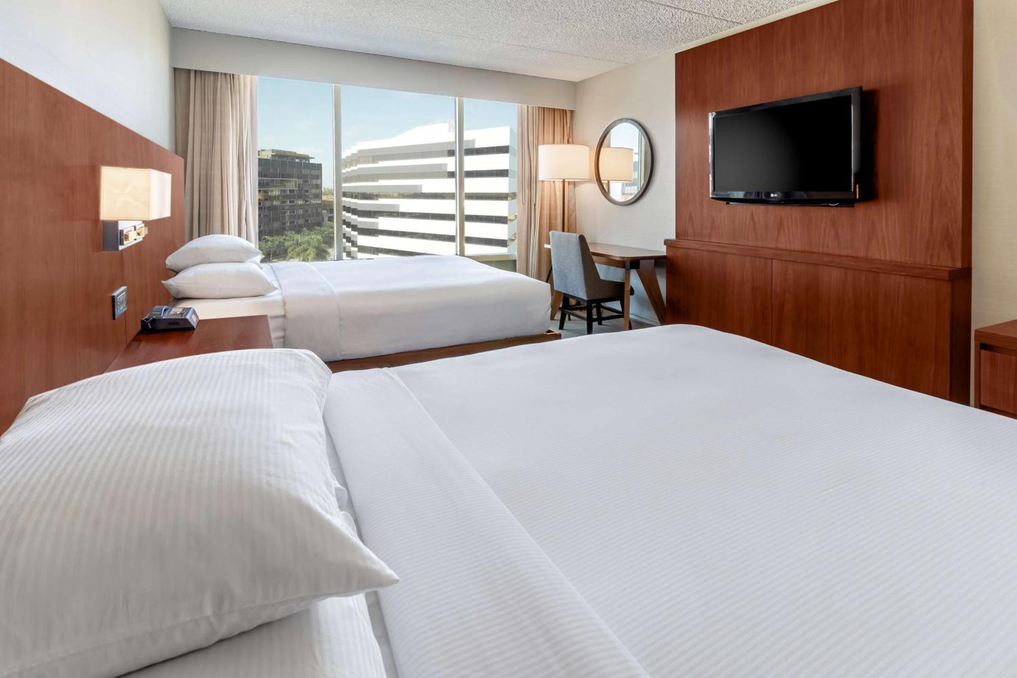 Hotel Hilton Pasadena Extérieur photo