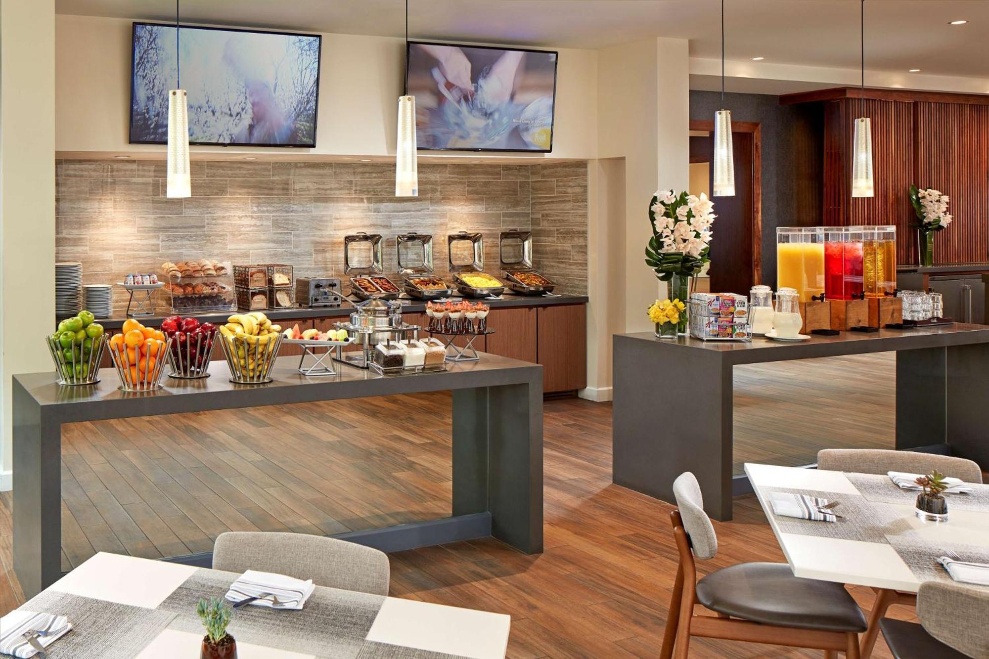 Hotel Hilton Pasadena Extérieur photo