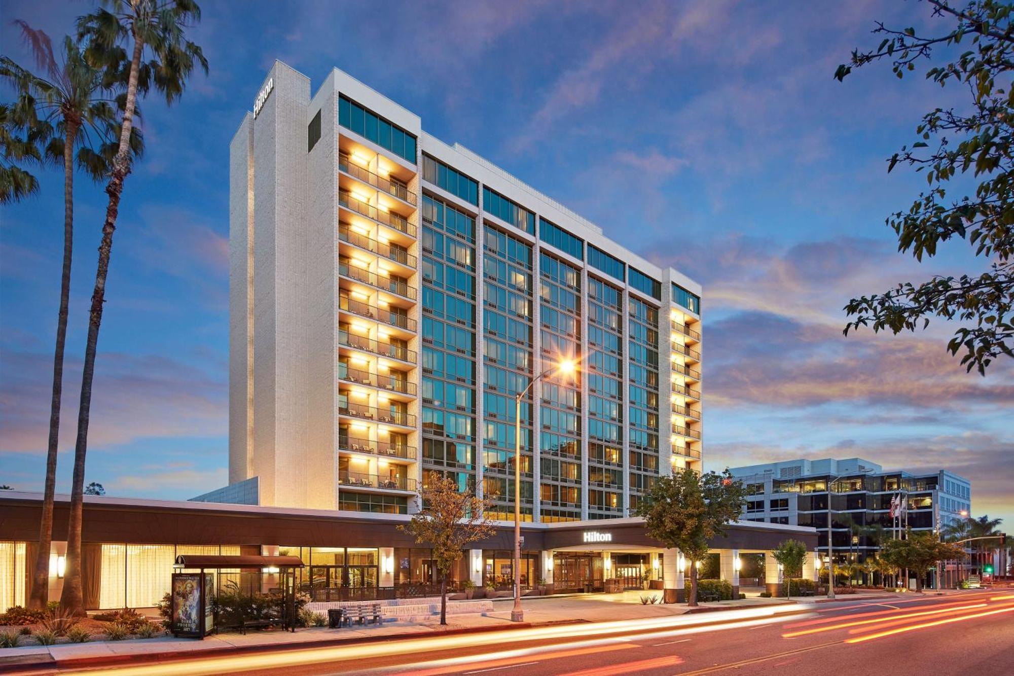 Hotel Hilton Pasadena Extérieur photo
